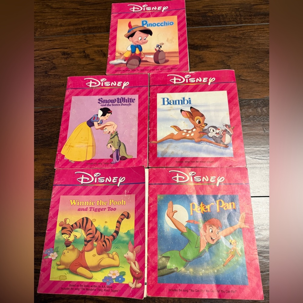 Disney Classic Storybook Collection WinnieThePooh,Peter Pan,Bambi,Snow White,